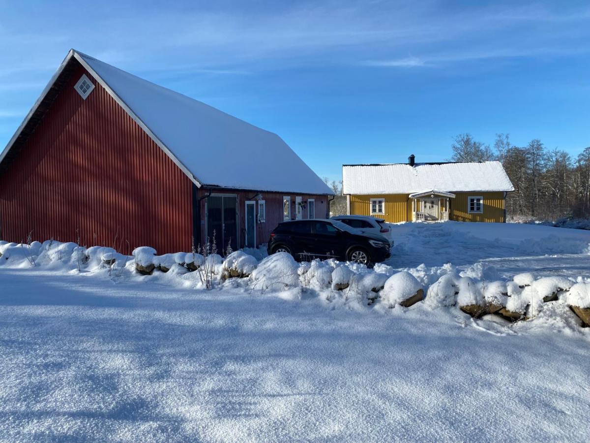 Villa Skog Fegen Naera Ullared Extérieur photo